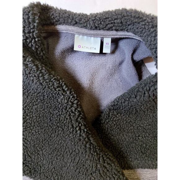 Athleta Apres Anything Sherpa Fleece Vest Black & Gray Open Front Women's XS - Picture 5 of 11